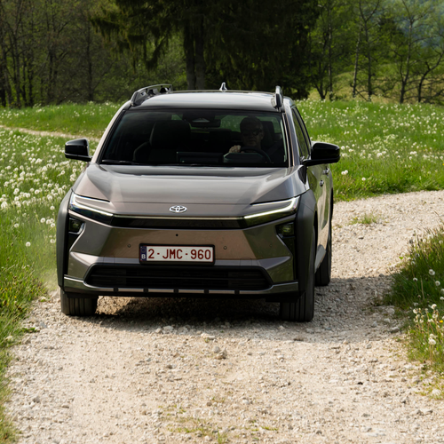 2026 Toyota bZ4X Touring AWD Front View