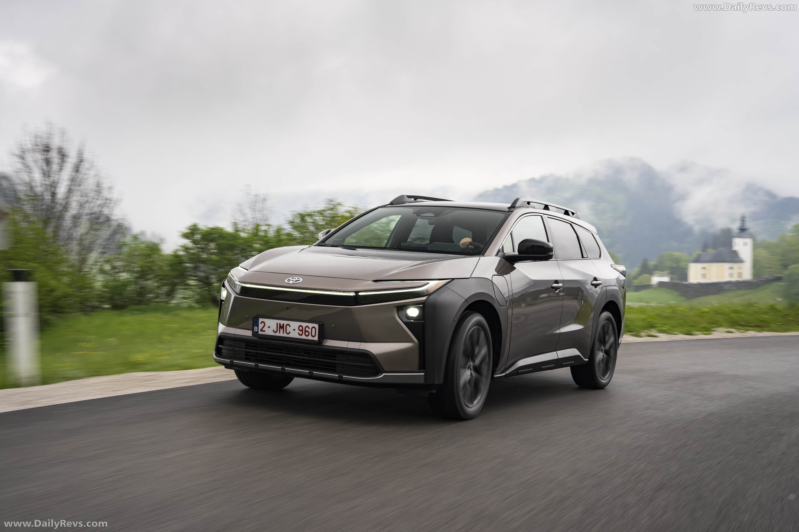2026 Toyota bZ4X Touring AWD Front View