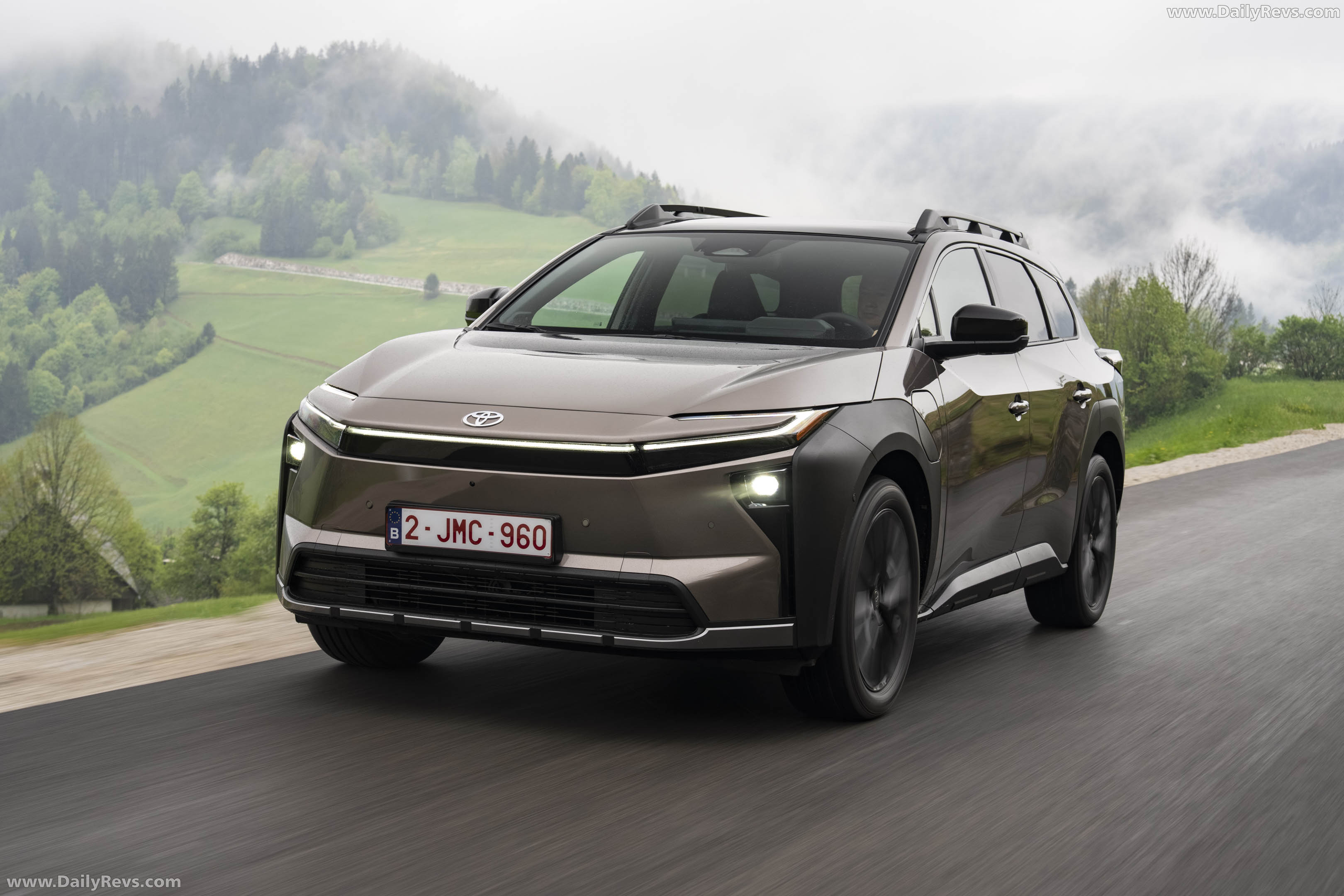 2026 Toyota bZ4X Touring AWD Front View