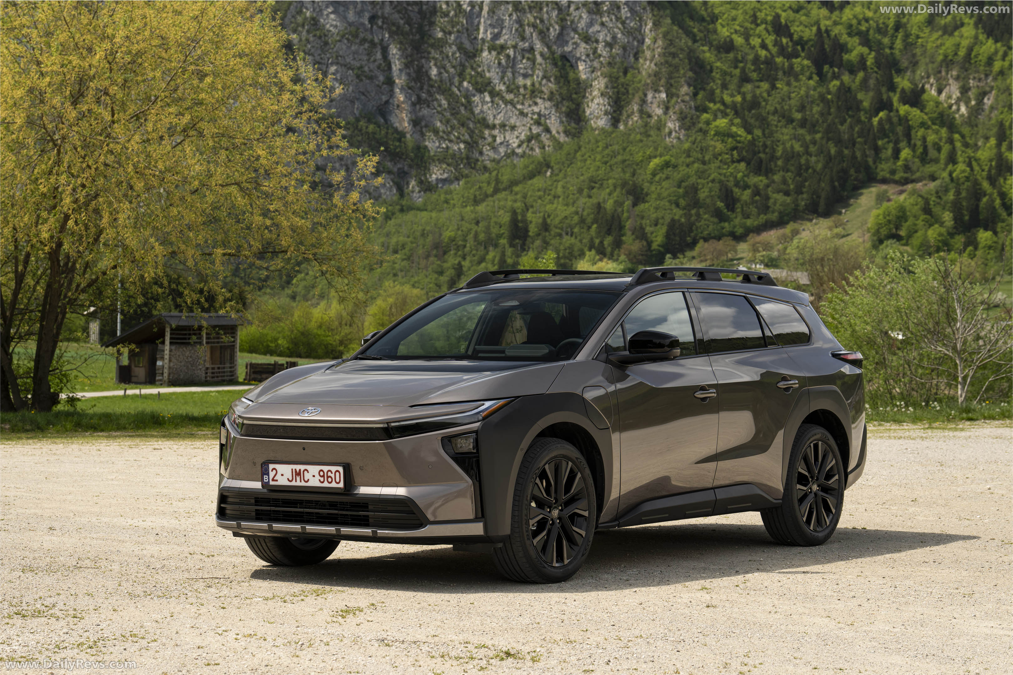 2026 Toyota bZ4X Touring AWD Front View