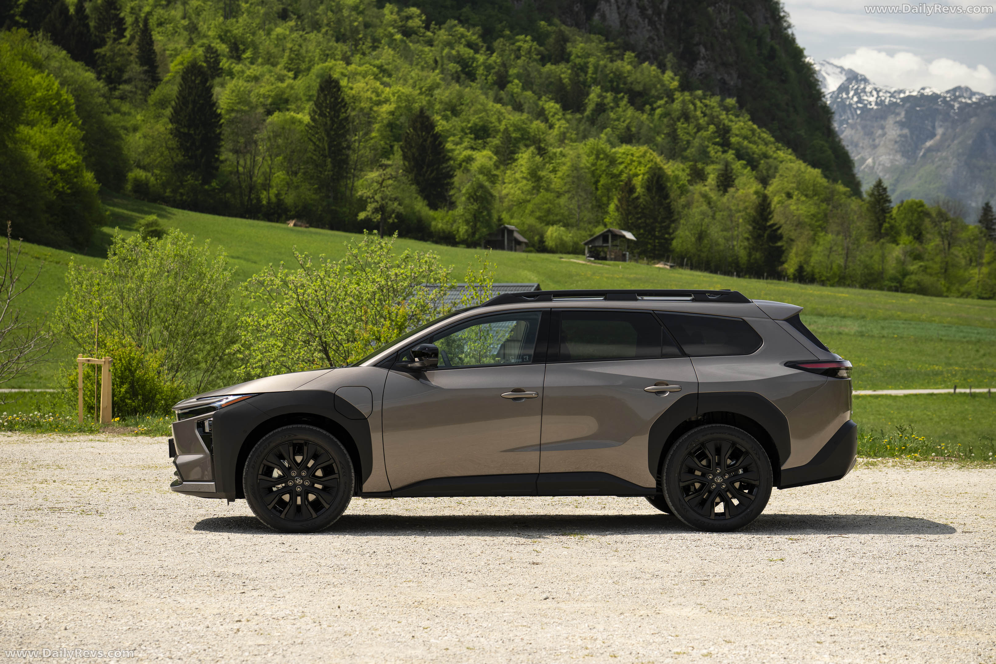 2026 Toyota bZ4X Touring AWD Side View
