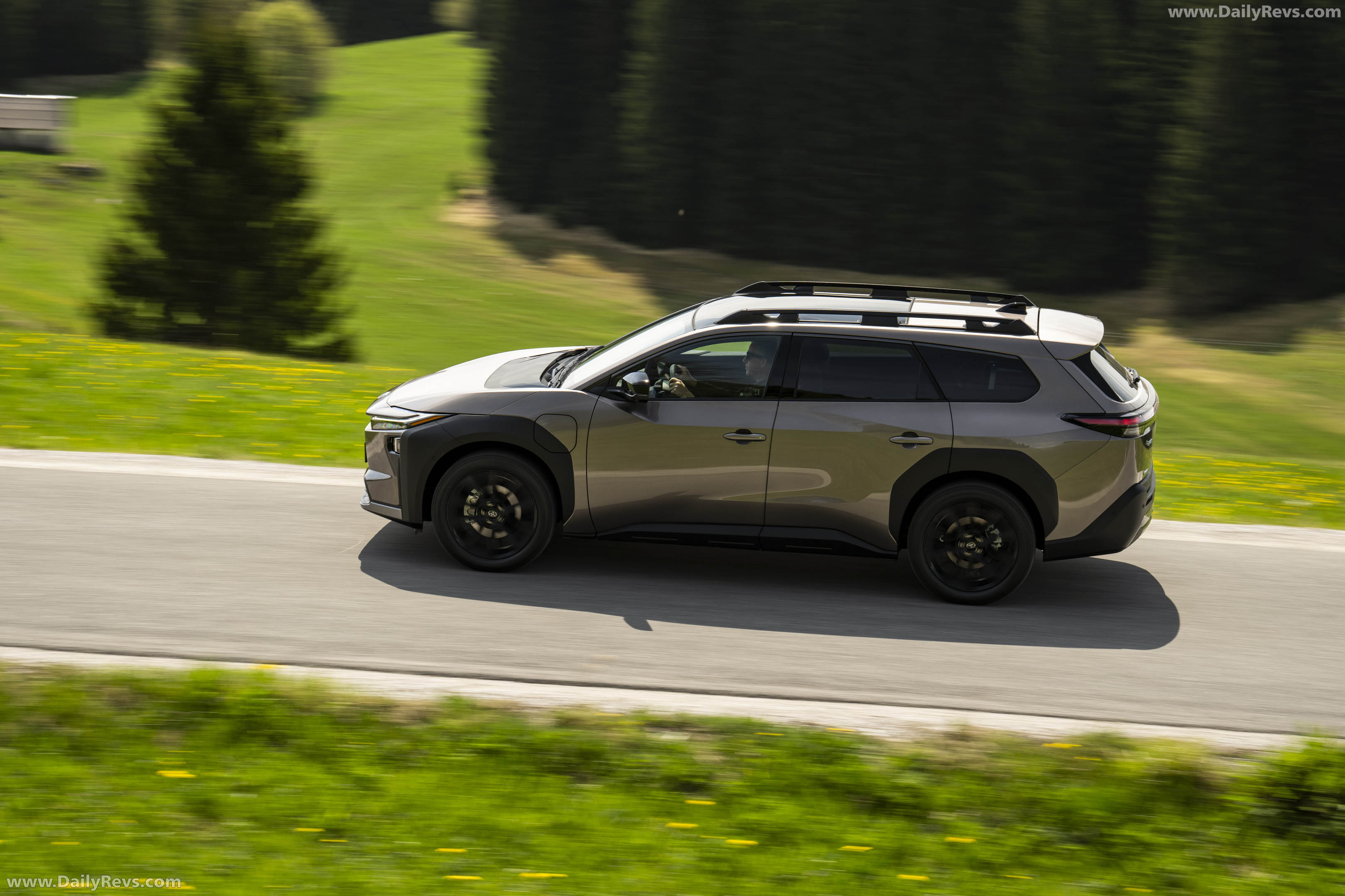 2026 Toyota bZ4X Touring AWD Side View