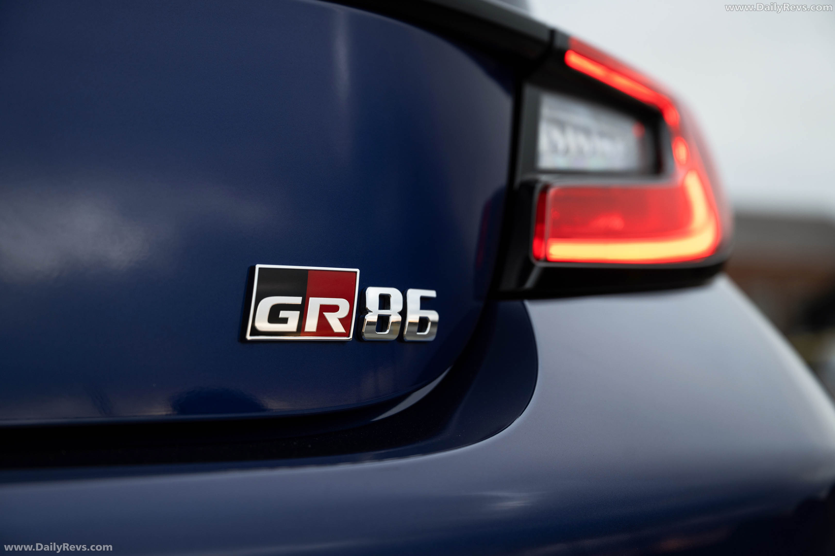 2027 Toyota GR86 Premium Exterior