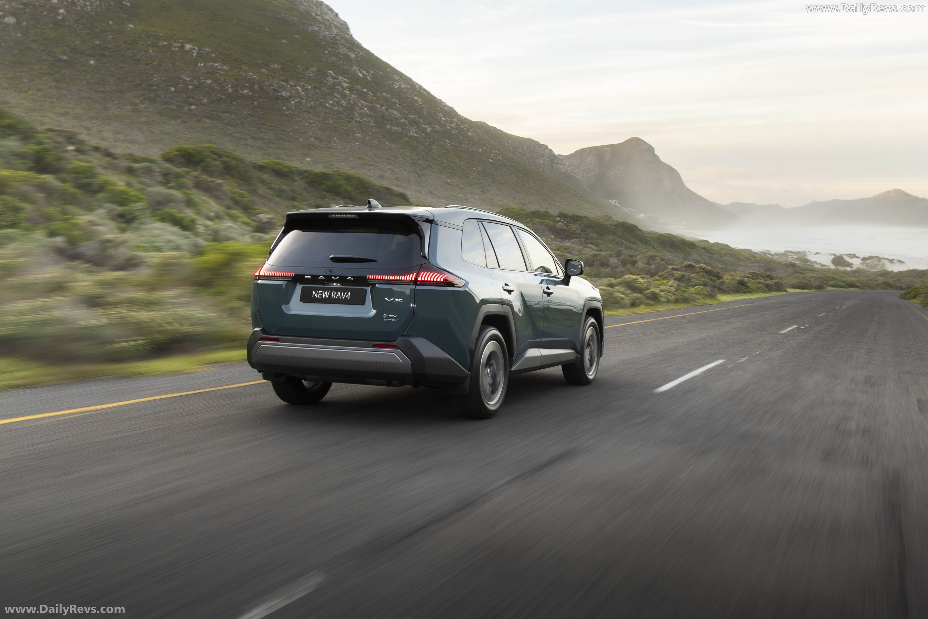 2026 Toyota RAV4 Hybrid South African Version Rear View