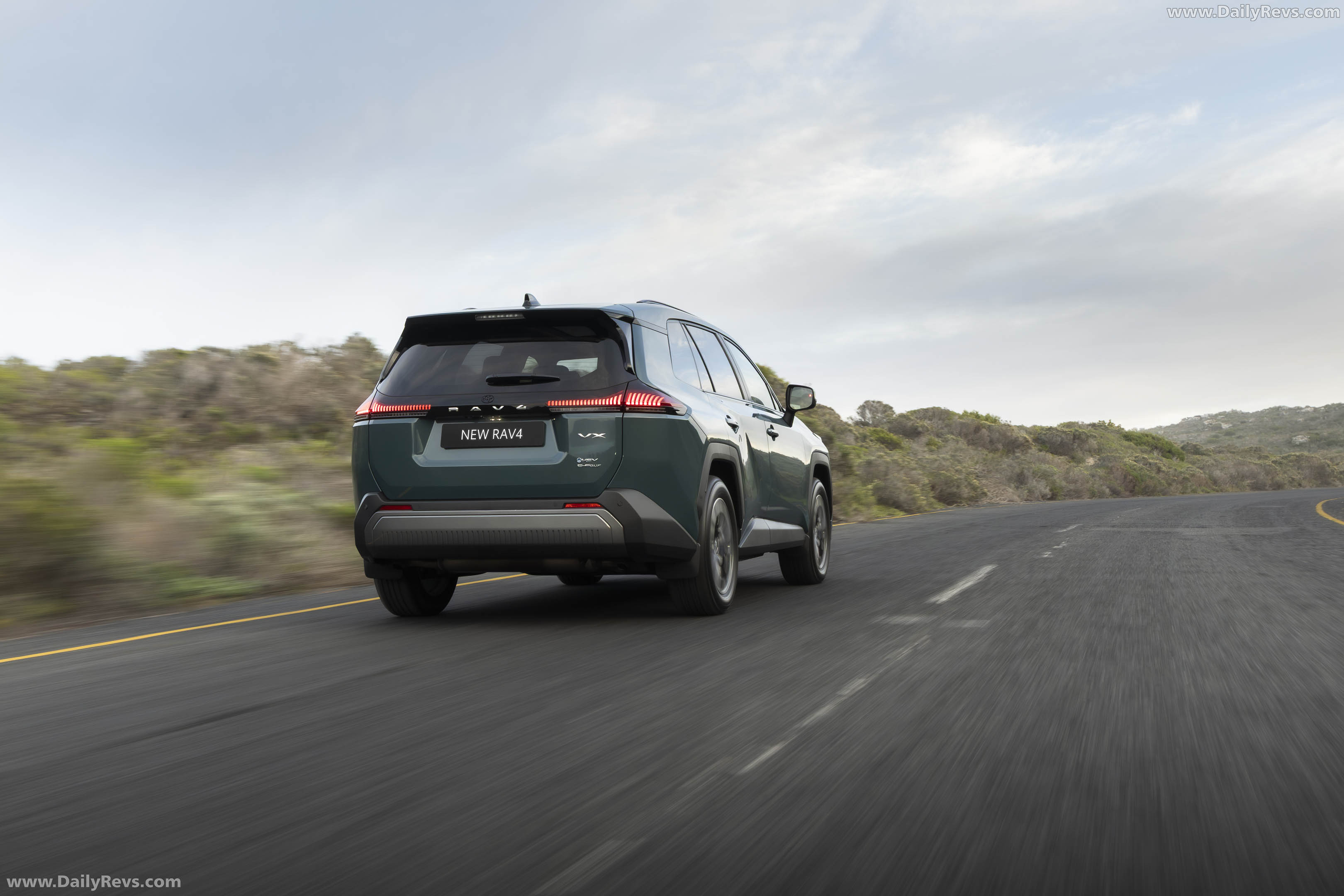 2026 Toyota RAV4 Hybrid South African Version Rear View