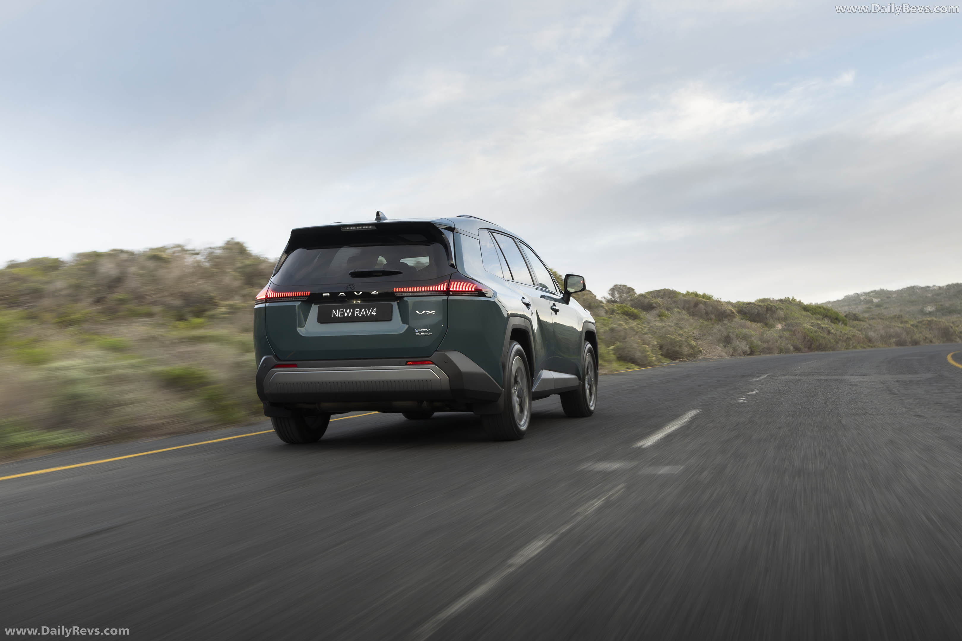 2026 Toyota RAV4 Hybrid South African Version Rear View