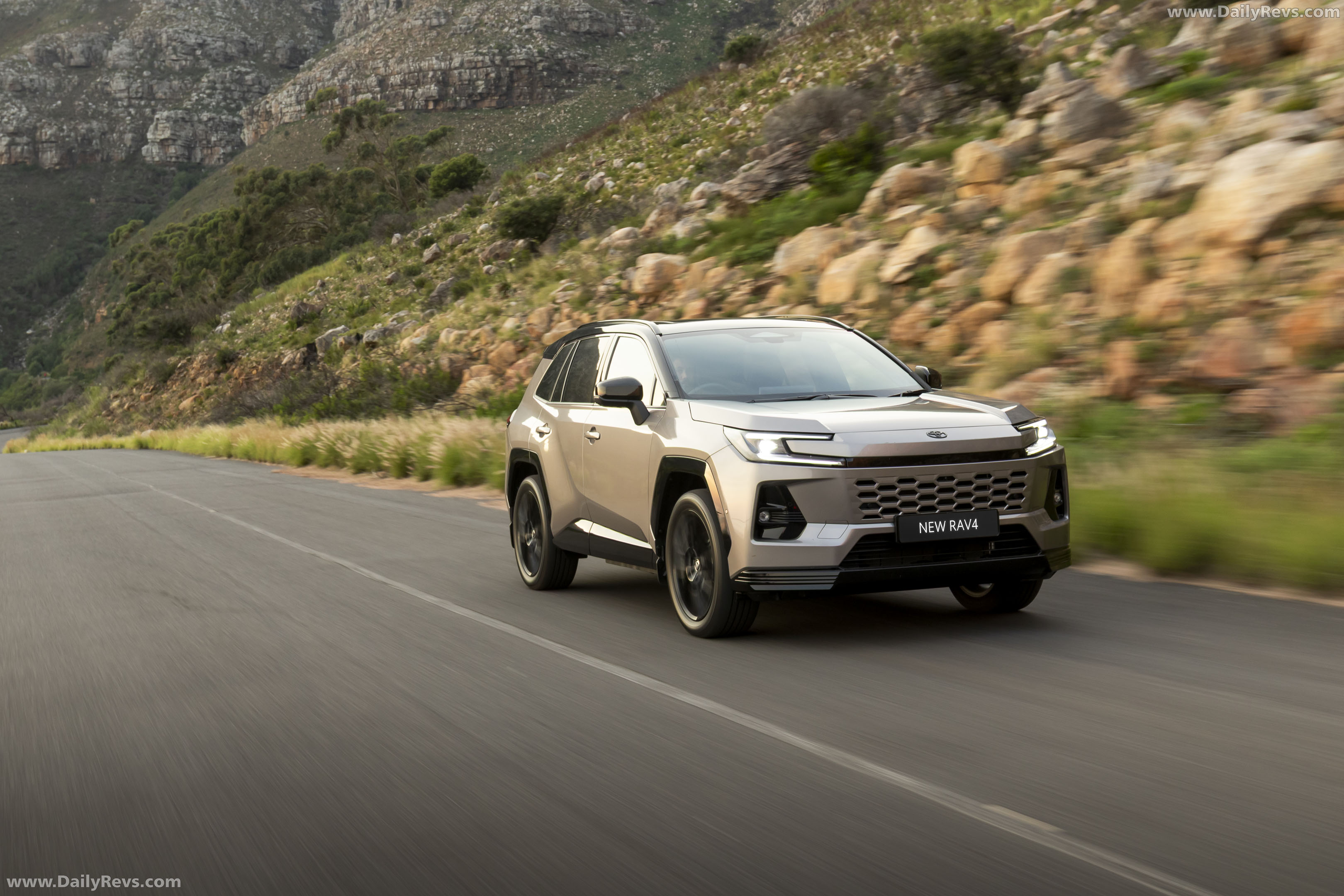2026 Toyota RAV4 Plug in Hybrid South African Version Front View