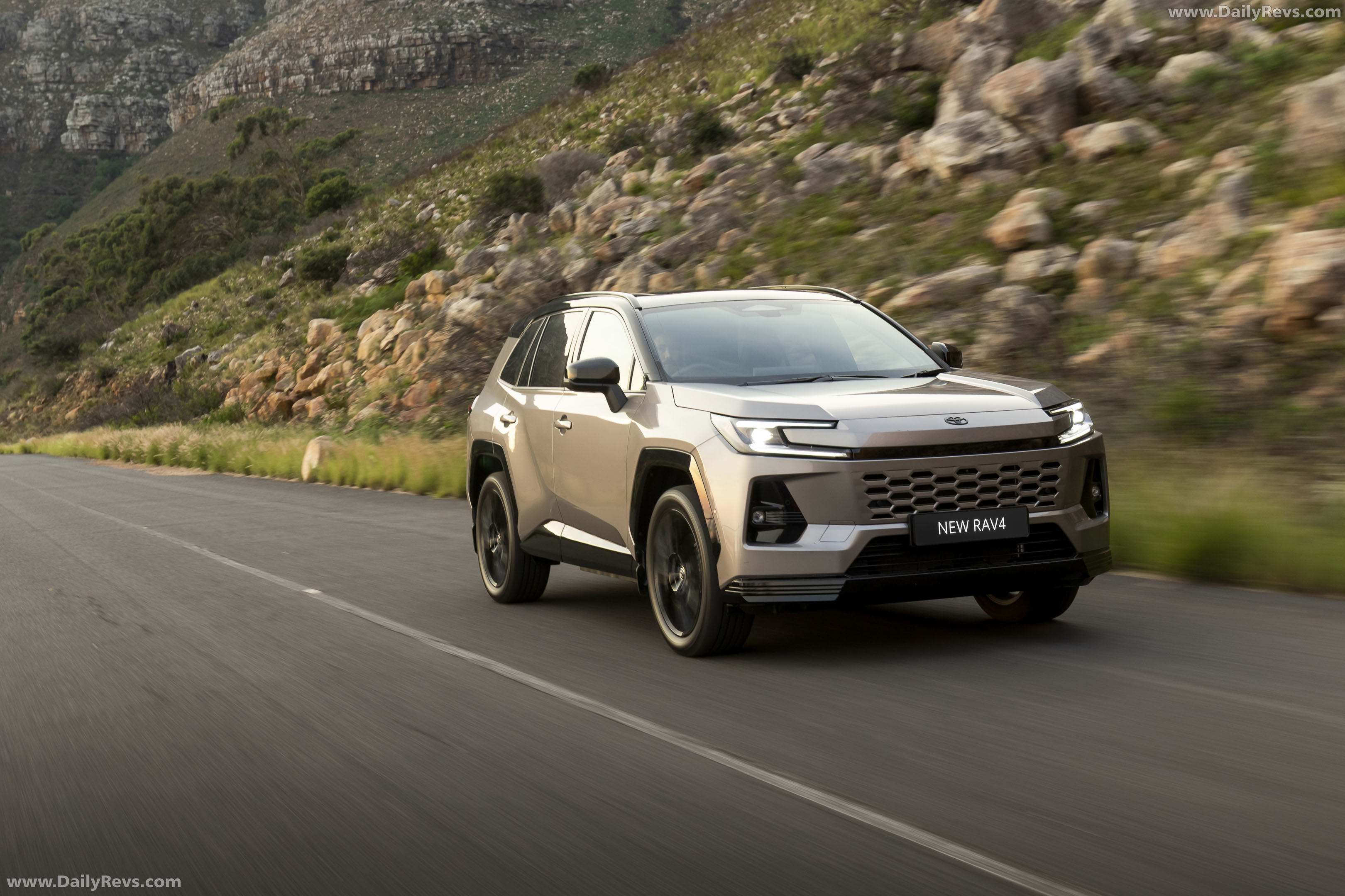 2026 Toyota RAV4 Plug in Hybrid South African Version Front View