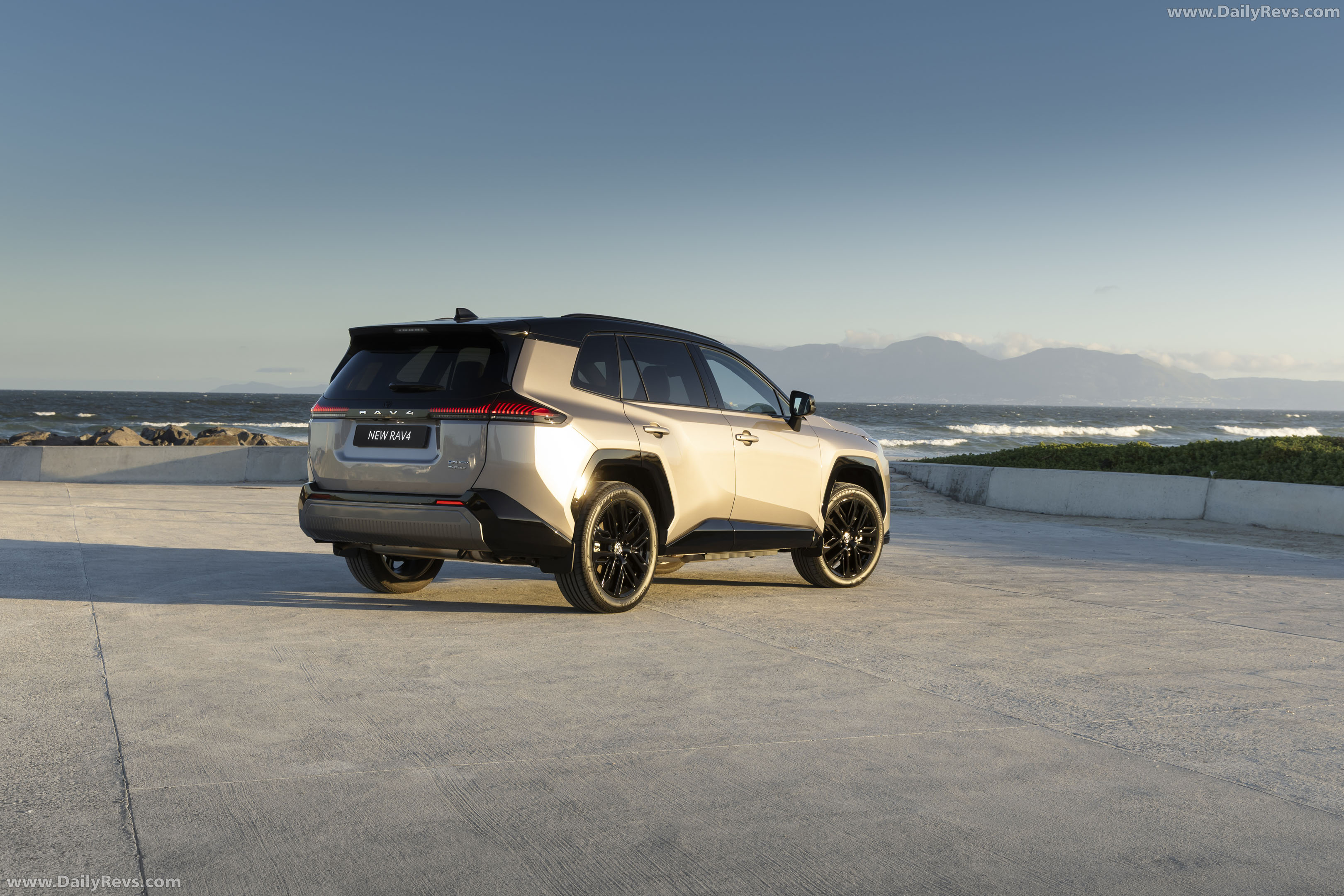 2026 Toyota RAV4 Plug in Hybrid South African Version Rear View