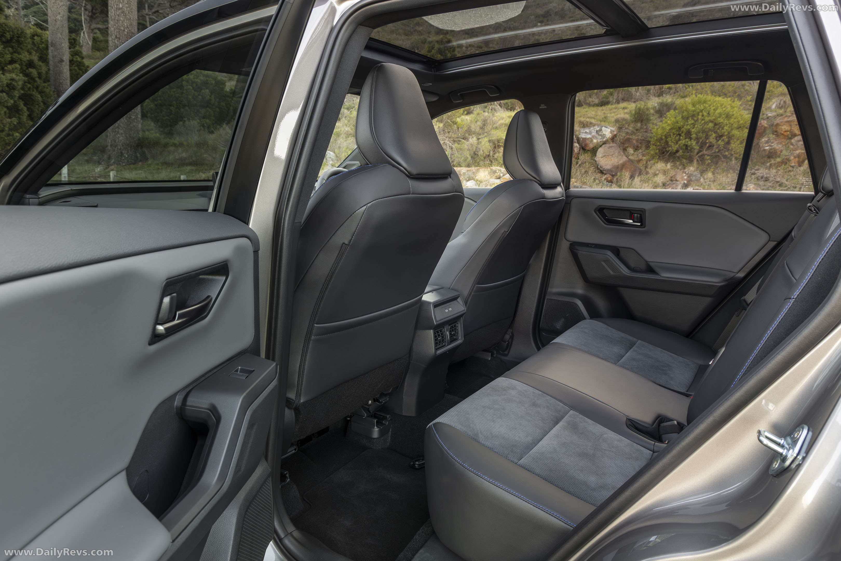 2026 Toyota RAV4 Plug in Hybrid South African Version Interior