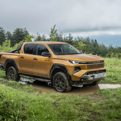 2026 Toyota Hilux Hybrid 48V European Version Front View