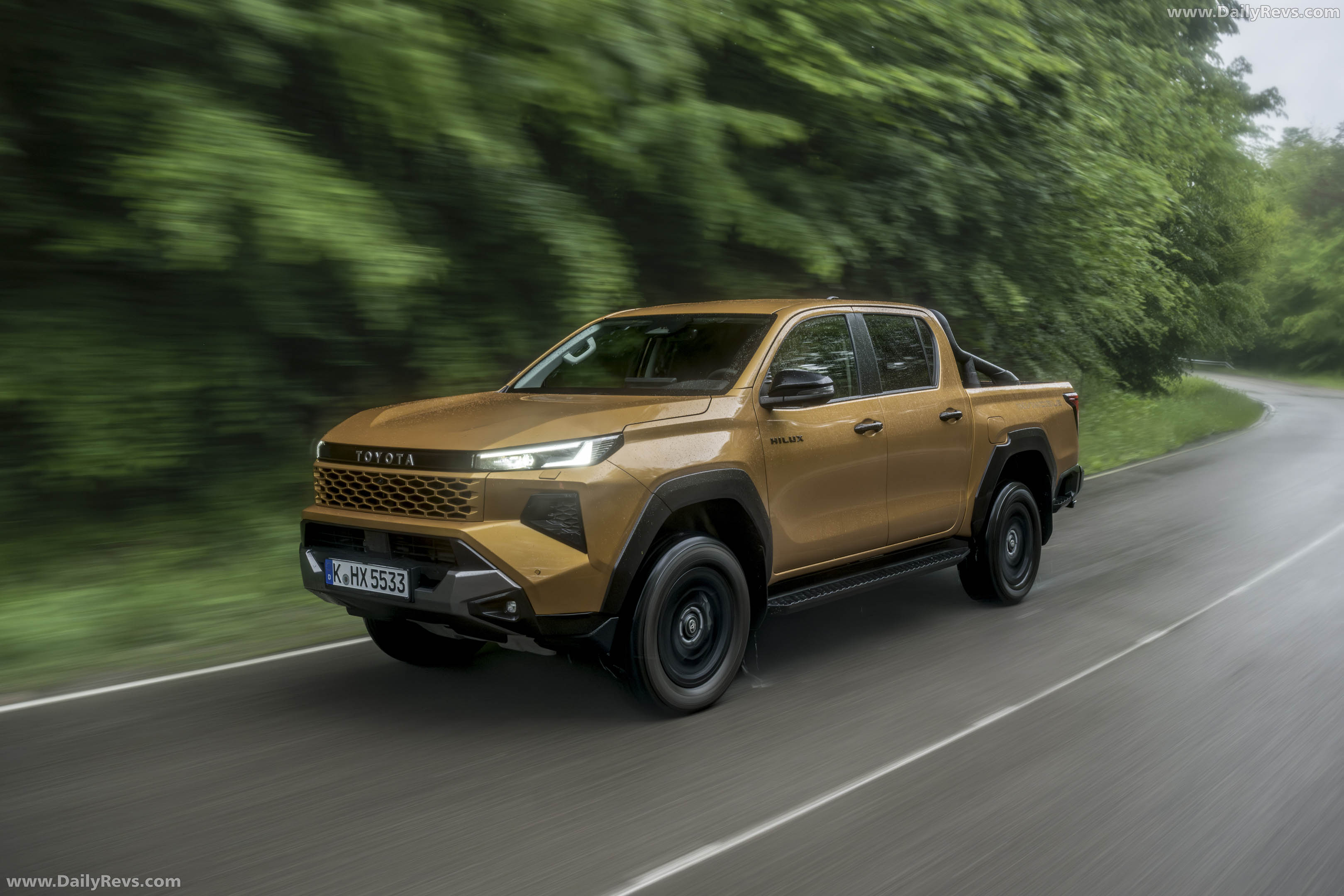 2026 Toyota Hilux Hybrid 48V European Version Front View
