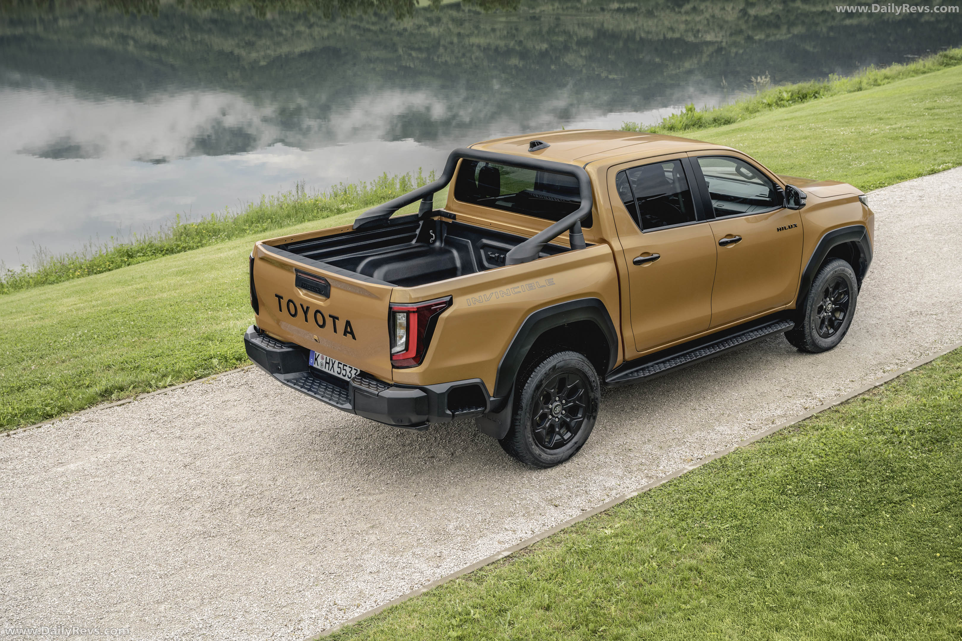 2026 Toyota Hilux Hybrid 48V European Version Rear View