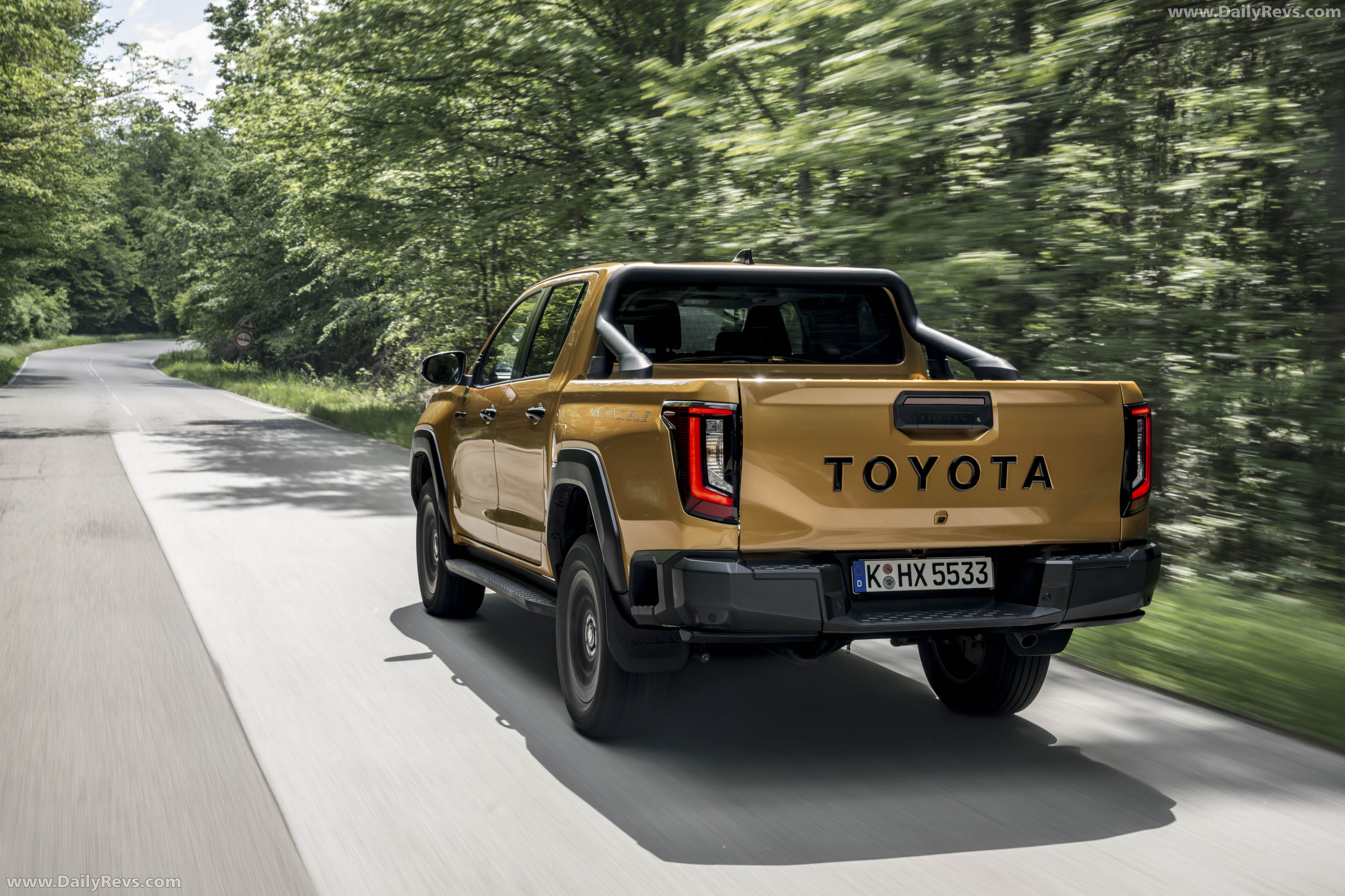 2026 Toyota Hilux Hybrid 48V European Version Rear View
