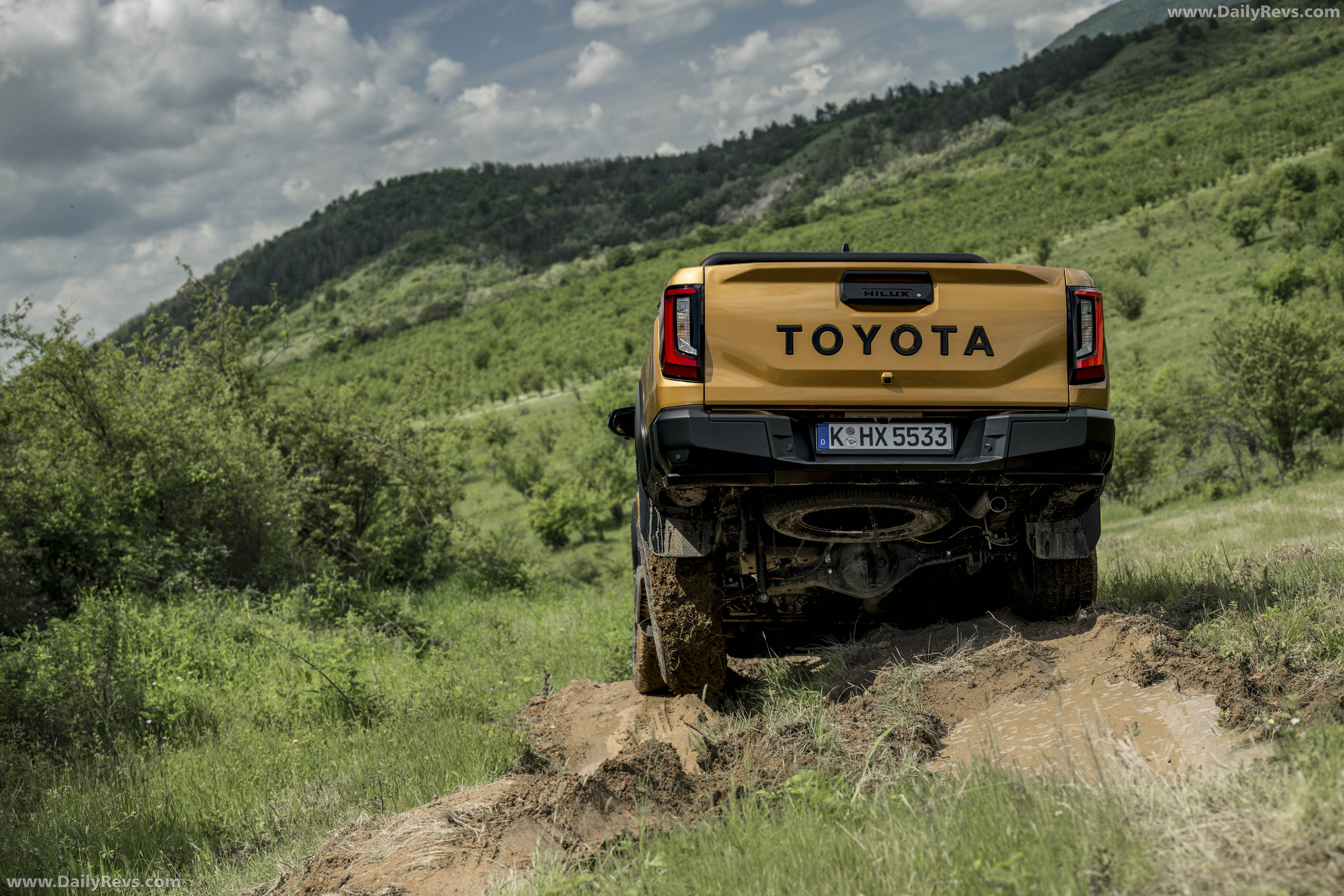 2026 Toyota Hilux Hybrid 48V European Version Rear View