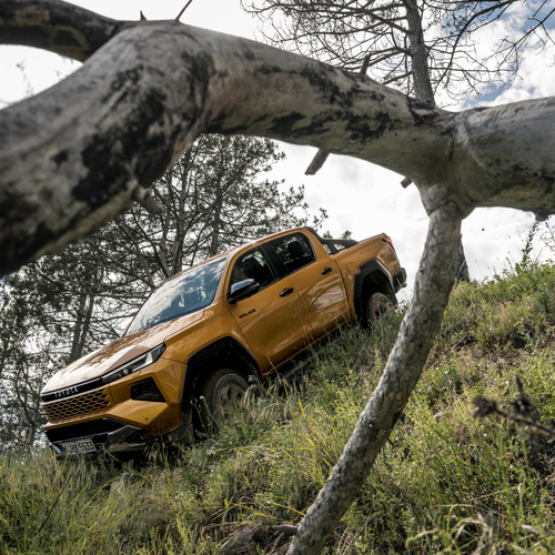2026 Toyota Hilux Hybrid 48V European Version Side View