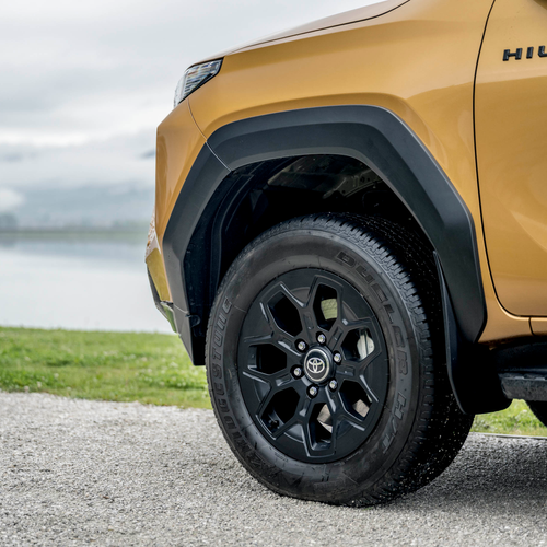 2026 Toyota Hilux Hybrid 48V European Version Exterior