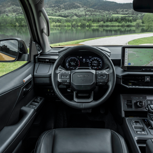 2026 Toyota Hilux Hybrid 48V European Version Interior