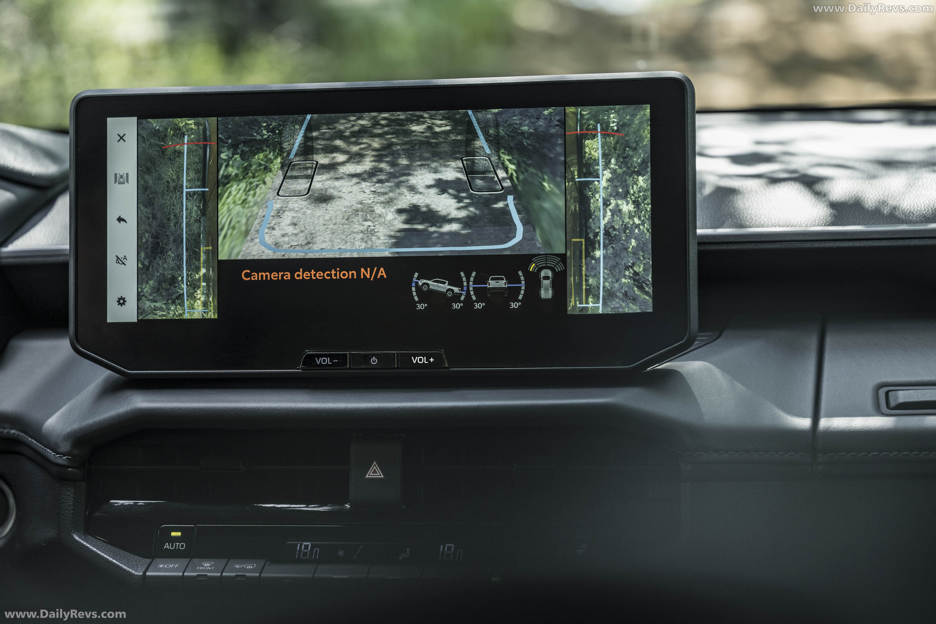 2026 Toyota Hilux Hybrid 48V European Version Interior