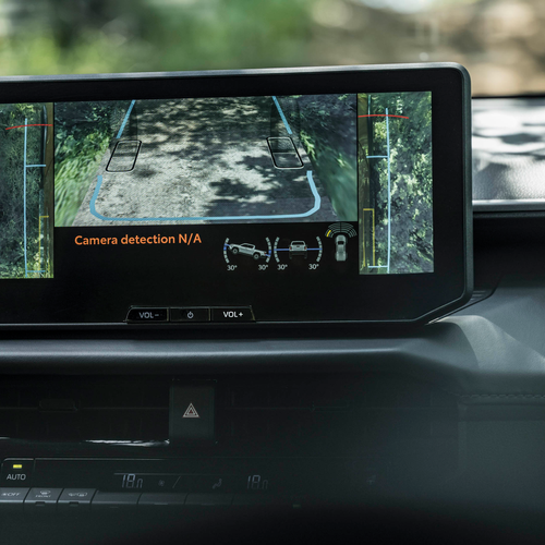2026 Toyota Hilux Hybrid 48V European Version Interior