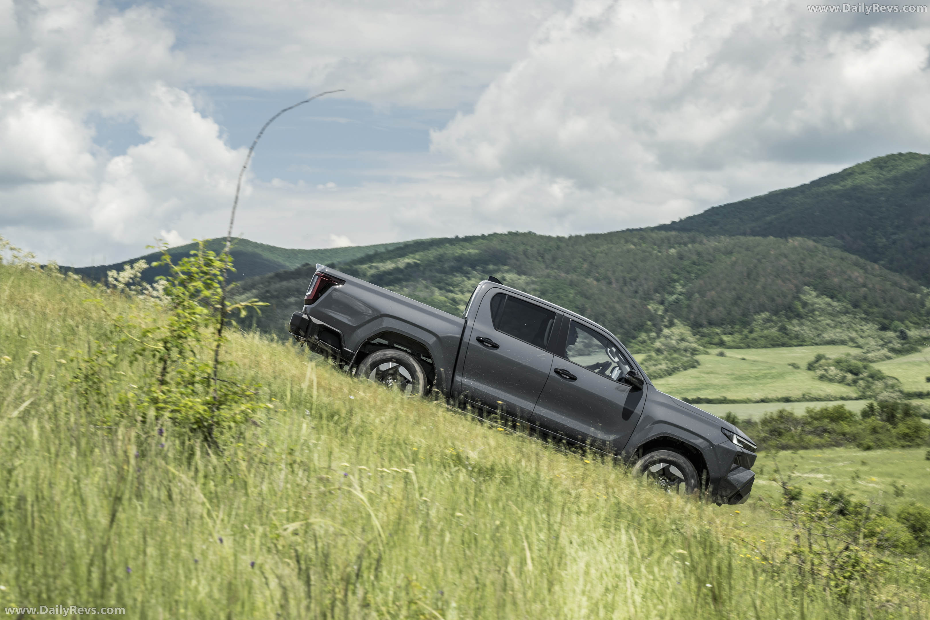 2026 Toyota Hilux BEV European Version Side View