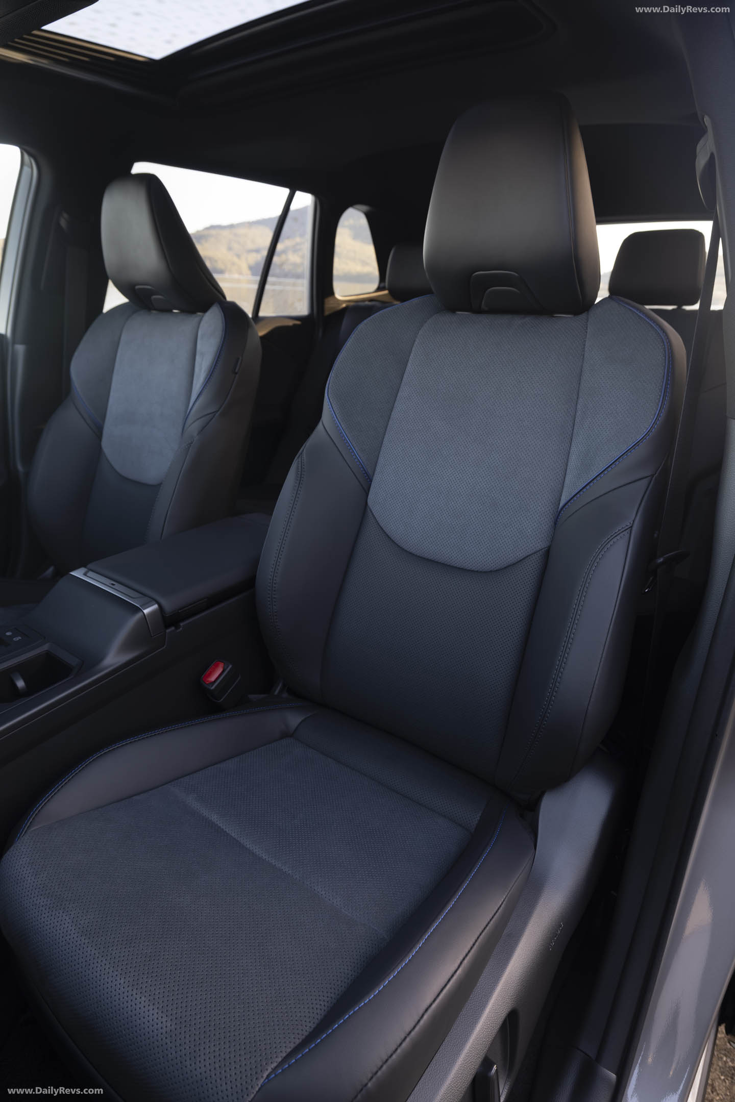 2026 Toyota RAV4 PHEV XSE Australian Version Interior