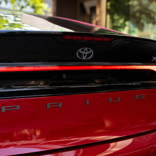 2027 Toyota Prius XLE  Exterior