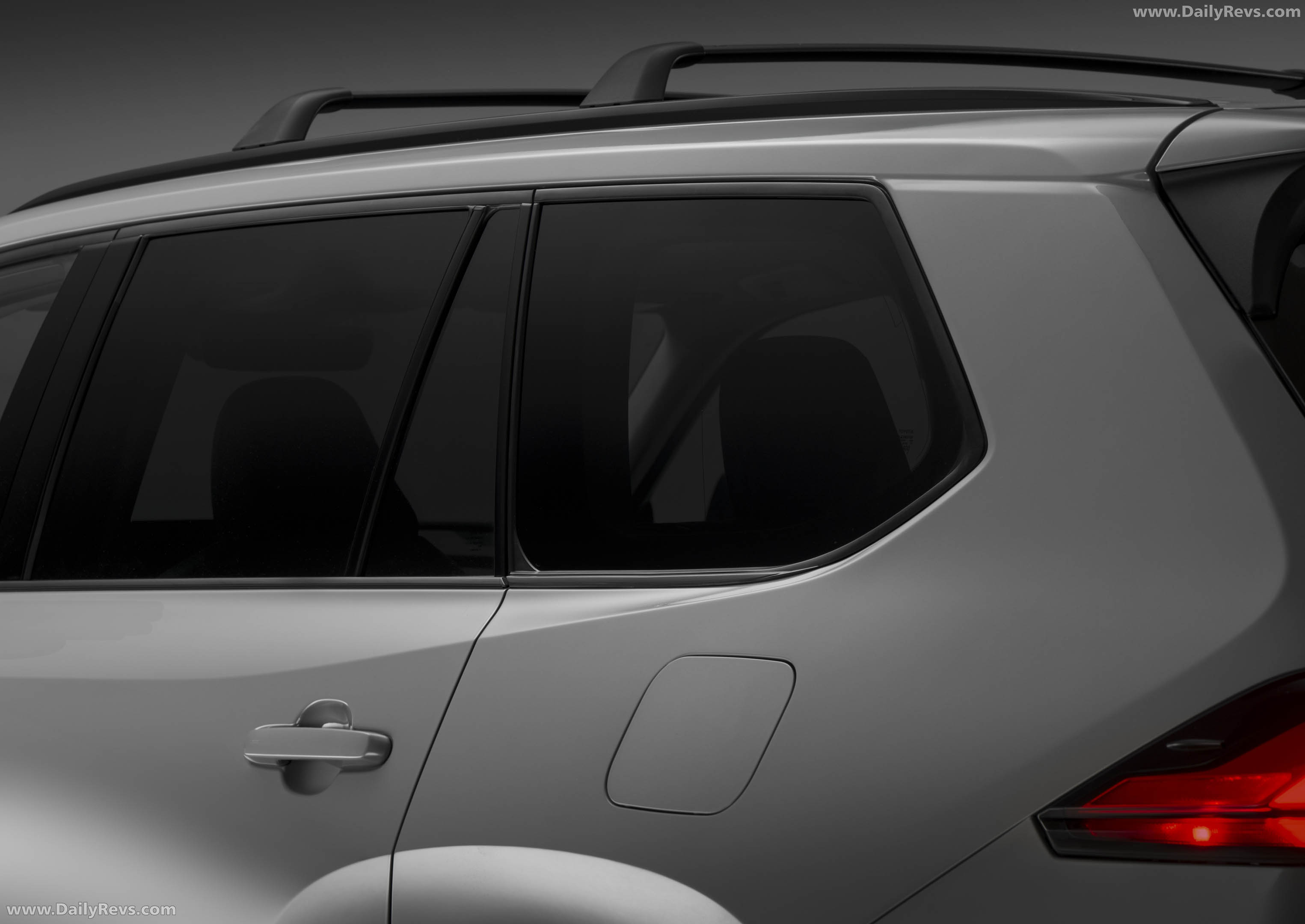2027 Toyota Grand Highlander Woodland Exterior