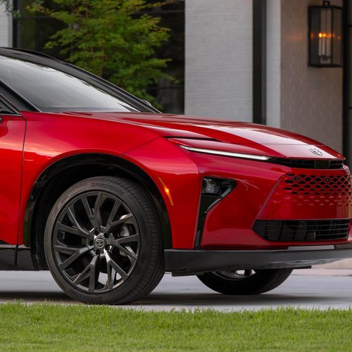 2027 Toyota Crown Signia Limited Exterior