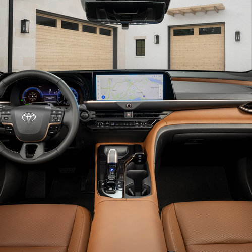2027 Toyota Crown Signia Limited Interior