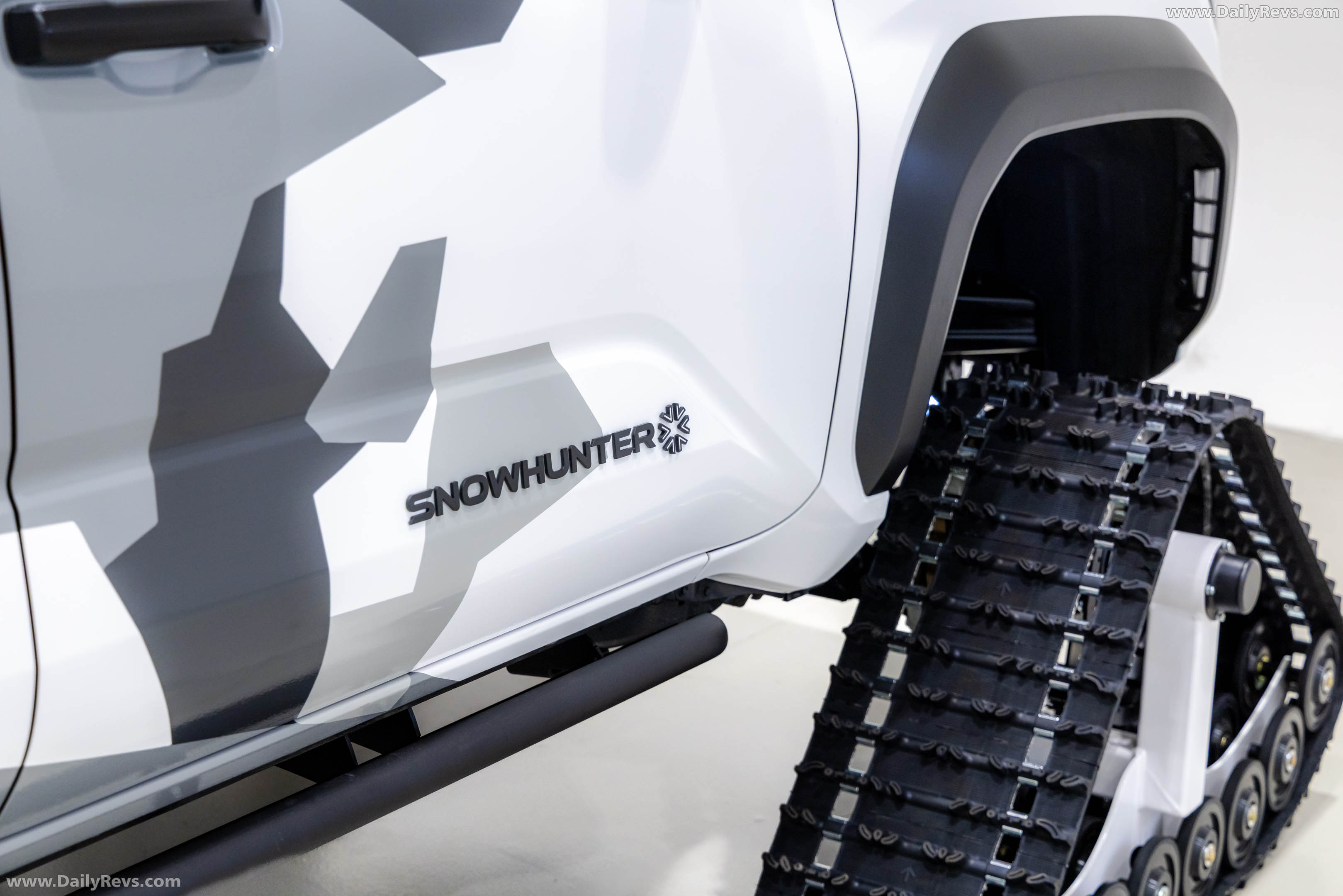 2026 Toyota 4Runner Snowhunter Concept Exterior