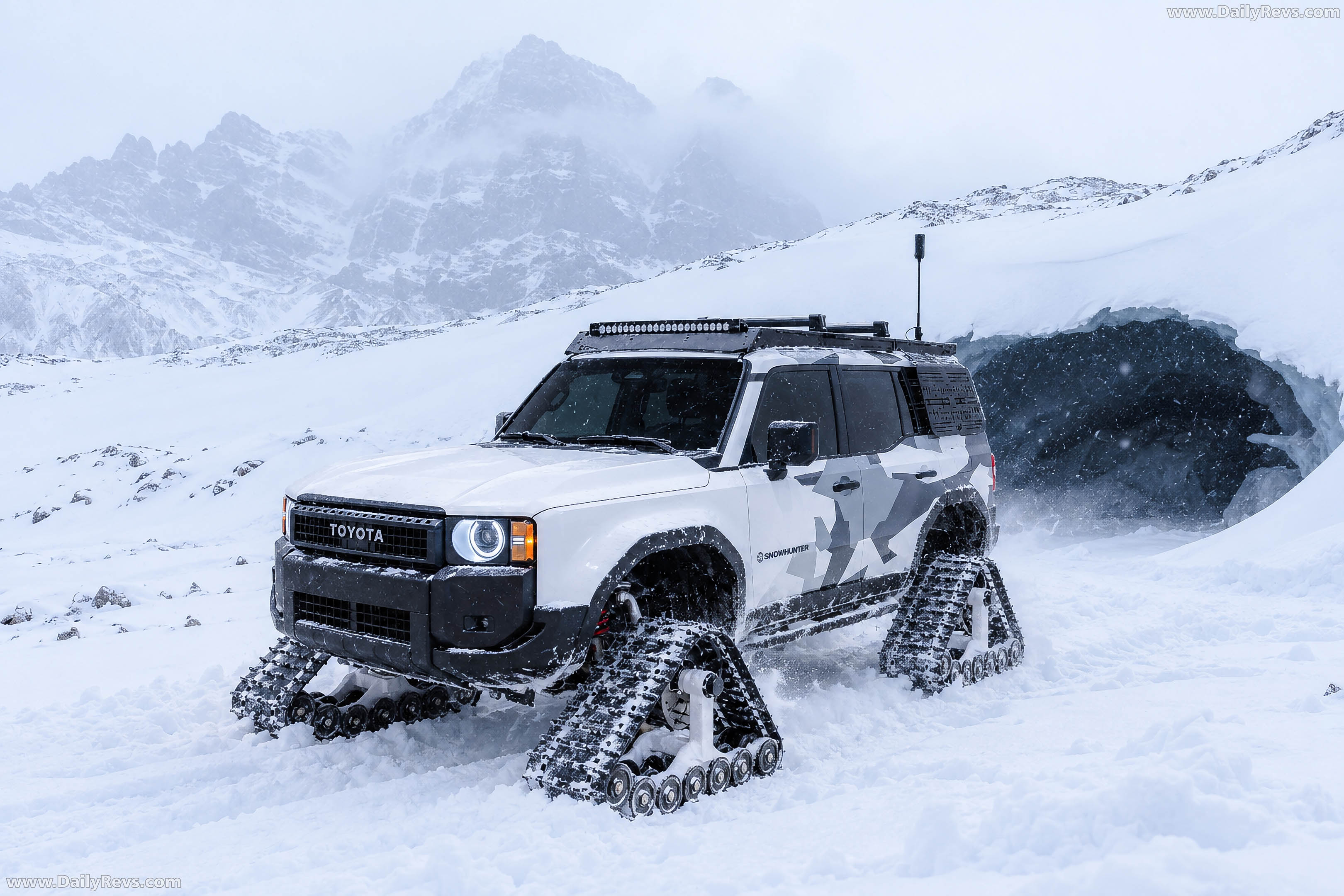 2026 Toyota Land Cruiser Snowhunter Concept Front View