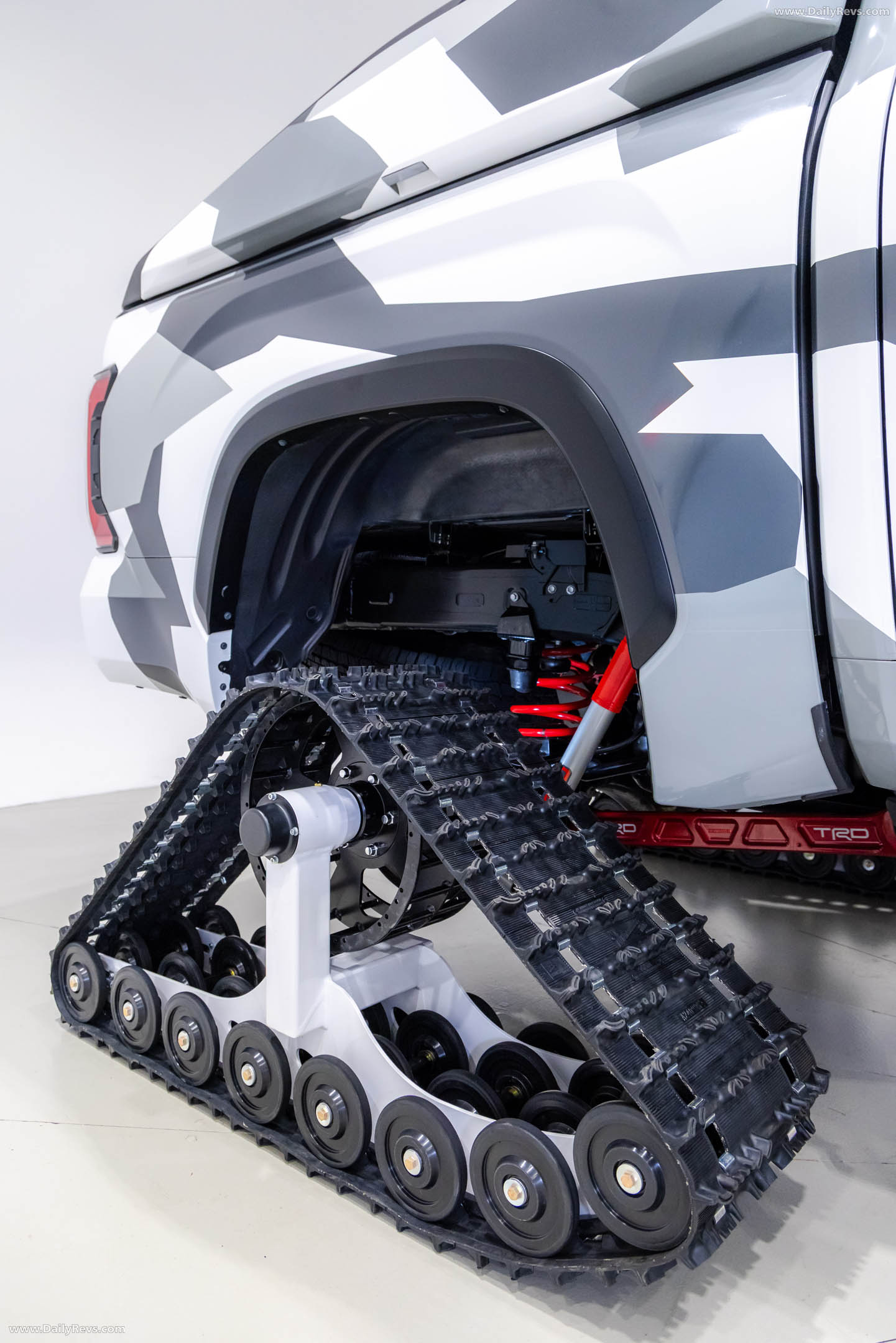 2026 Toyota Tundra Snowhunter Concept Exterior