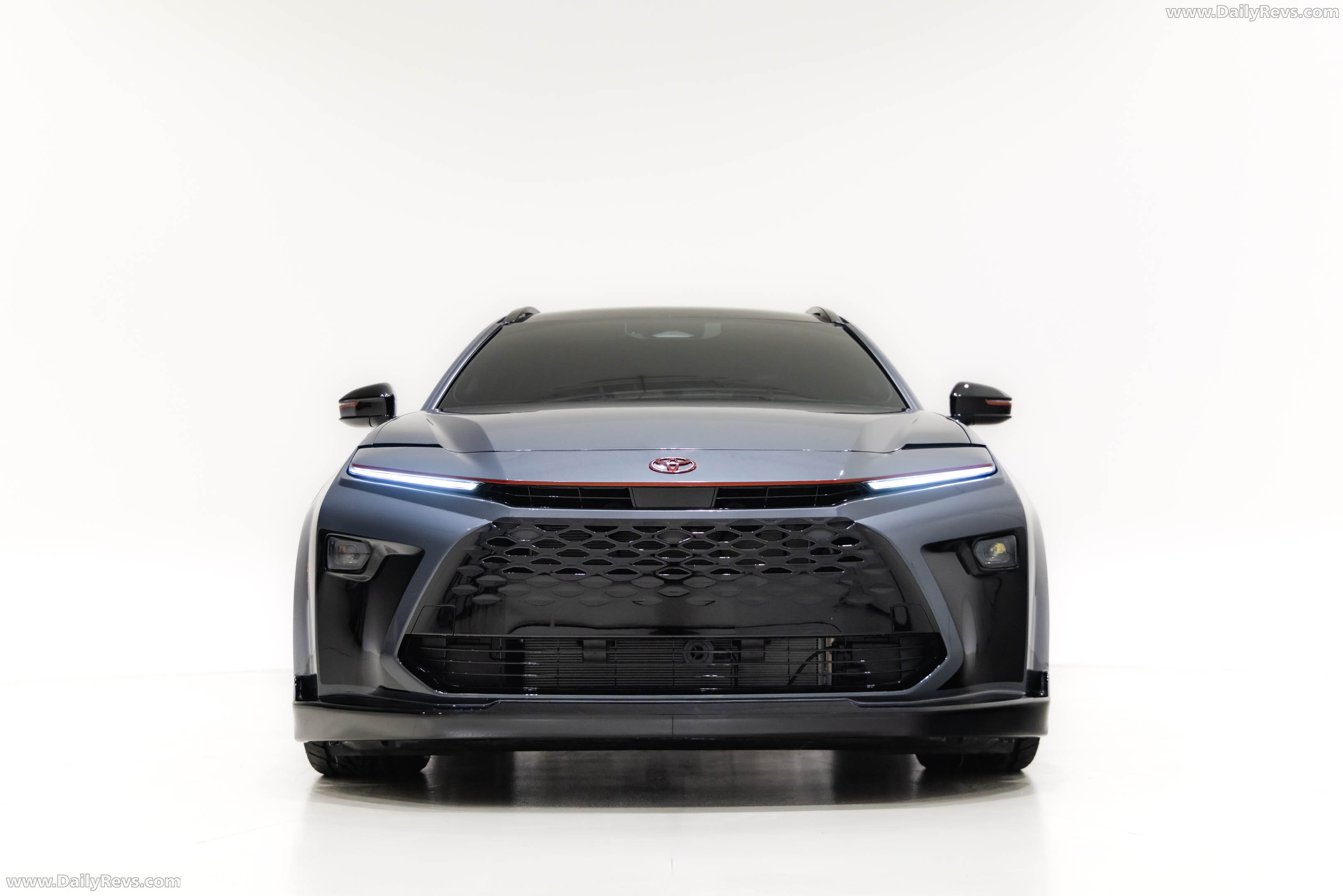 2027 Toyota Crown Signia GTS Concept Front View