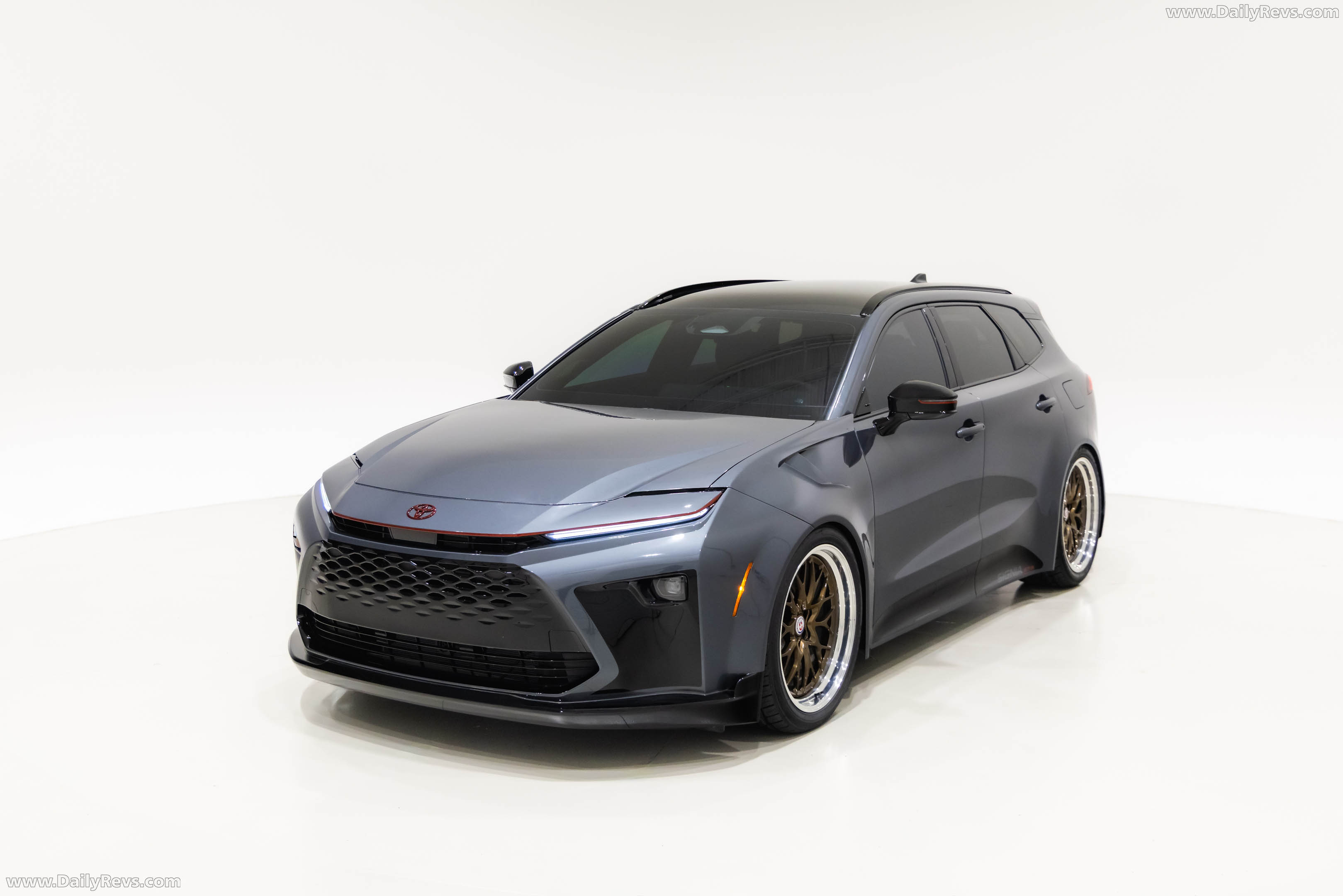 2027 Toyota Crown Signia GTS Concept Front View