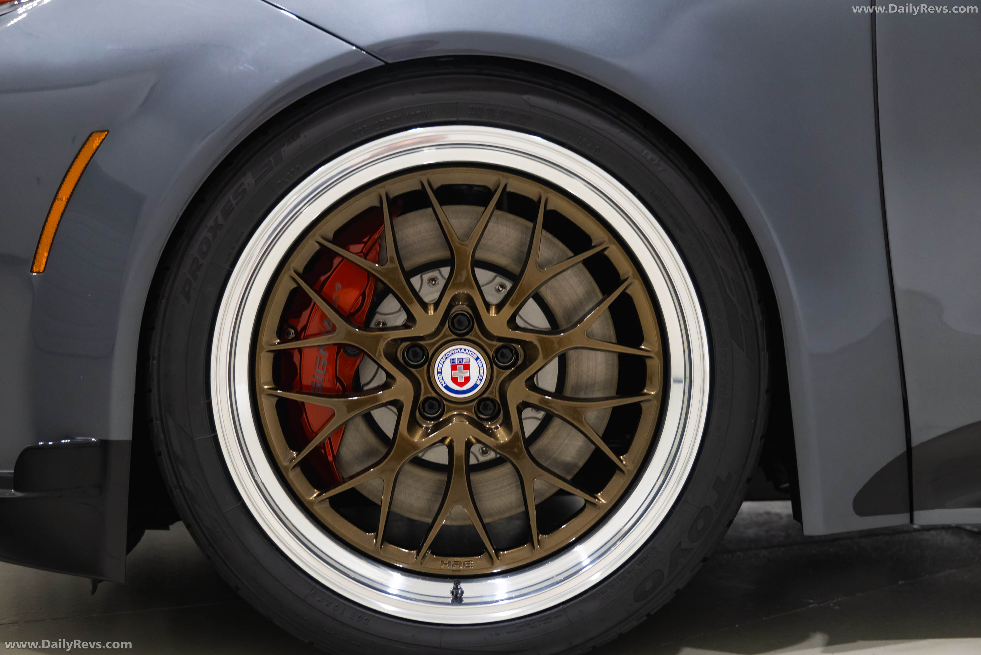 2027 Toyota Crown Signia GTS Concept Exterior