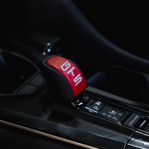 2027 Toyota Crown Signia GTS Concept Interior