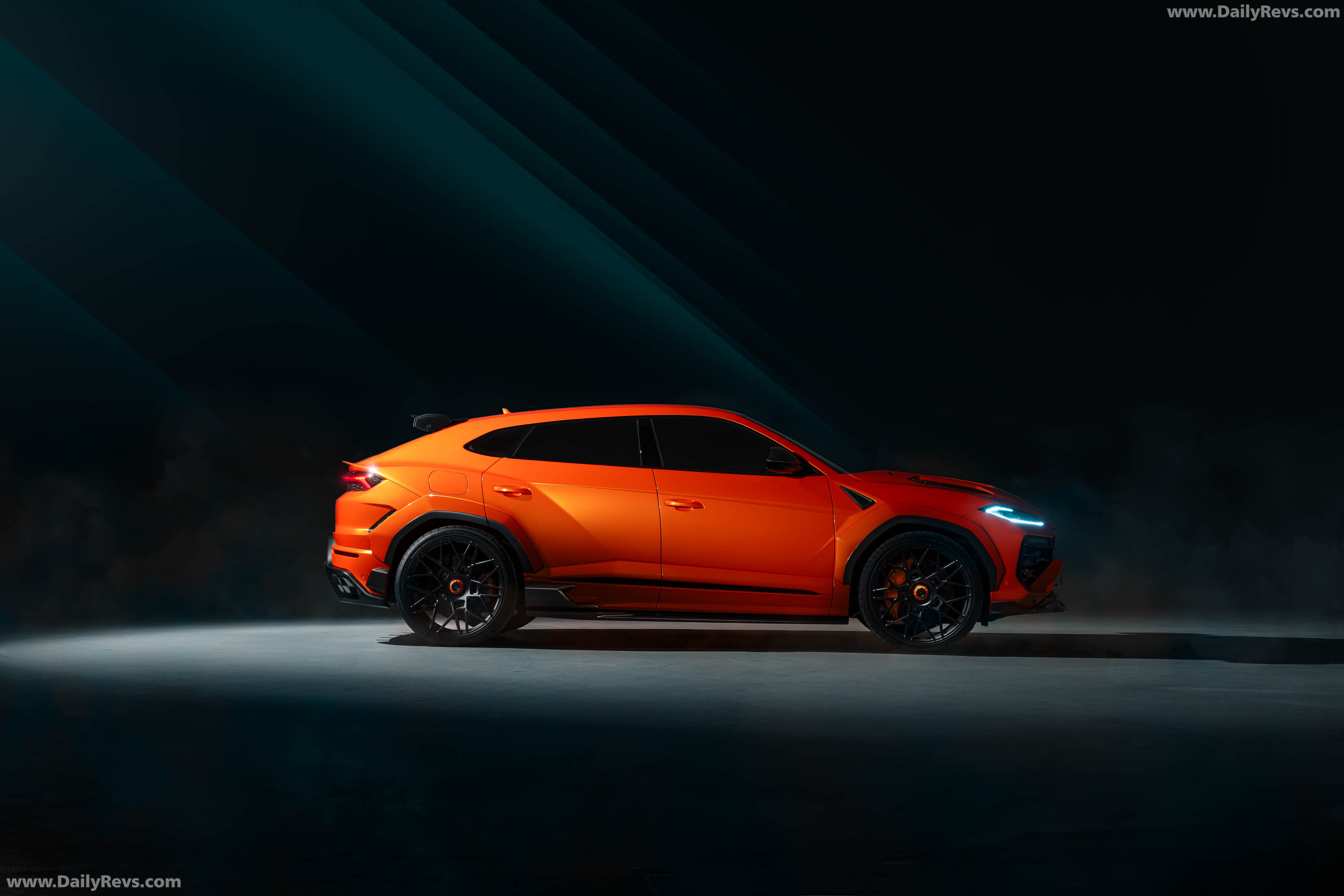 2026 Urban Automotive Urus SE Widetrack Side View