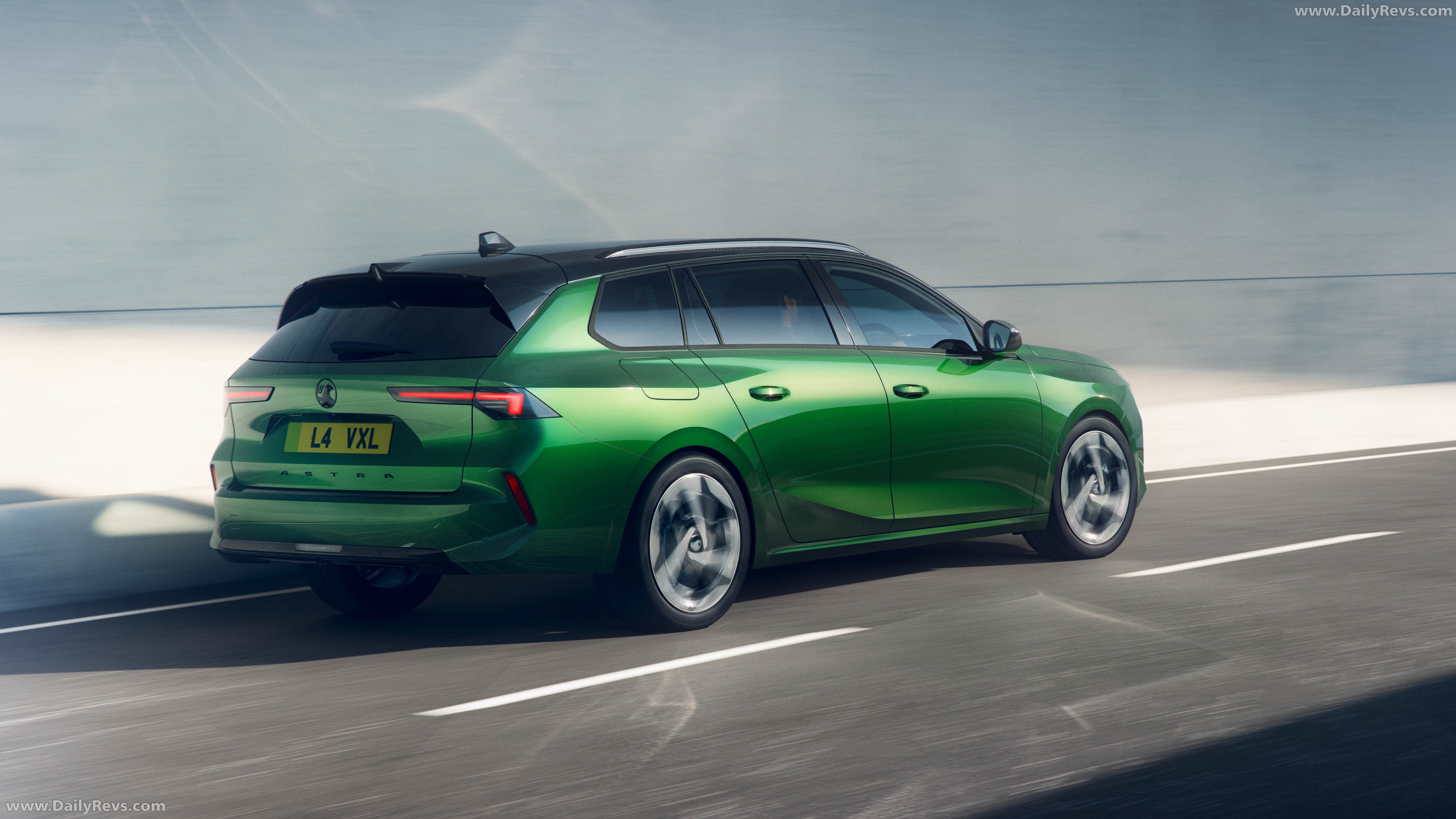 2027 Vauxhall Astra Sports Tourer Rear View