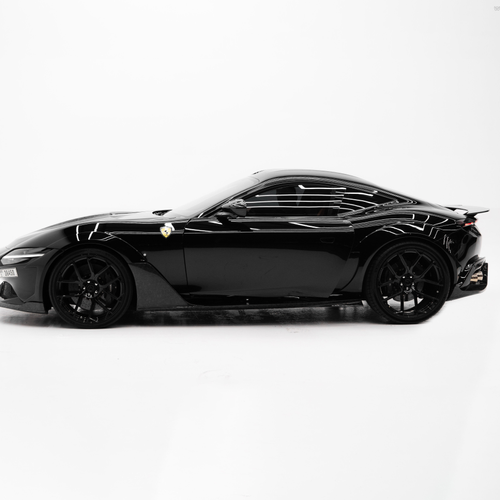 2025 Venuum VXX Roma Side View