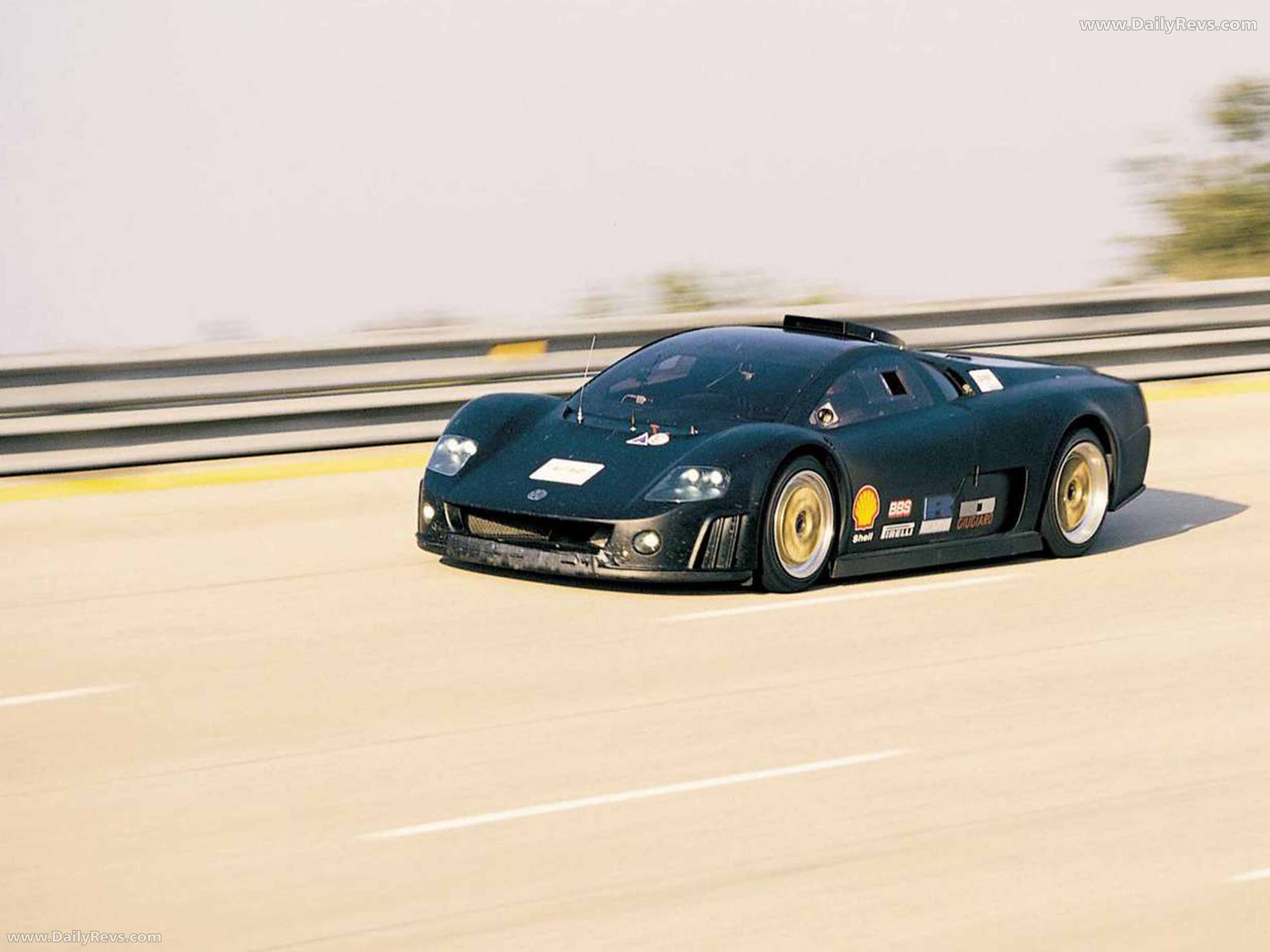2001 Volkswagen W12 Coupe Concept Front View