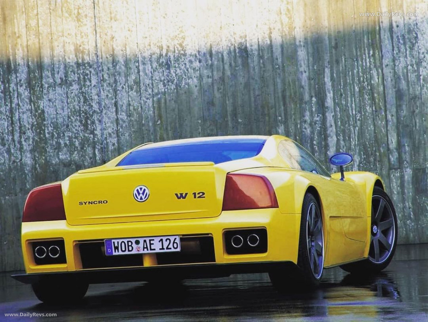1997 Volkswagen W12 Syncro Concept Rear View