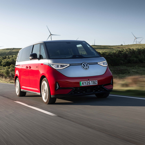2025 Volkswagen ID. Buzz GTX UK Version Front View