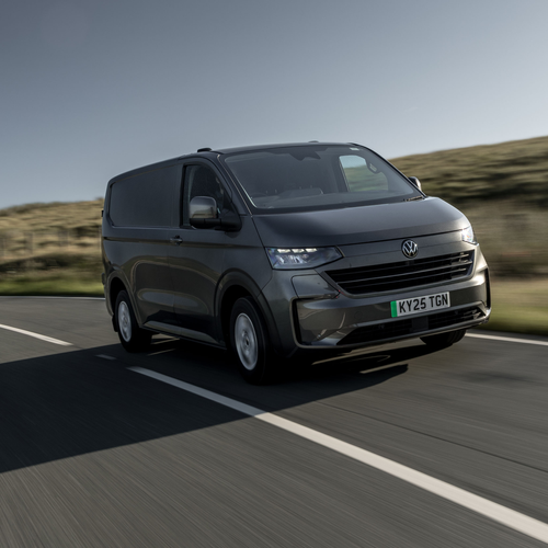 2025 Volkswagen e-Transporter Front View