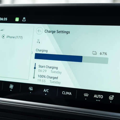 2025 Volkswagen e-Transporter Interior