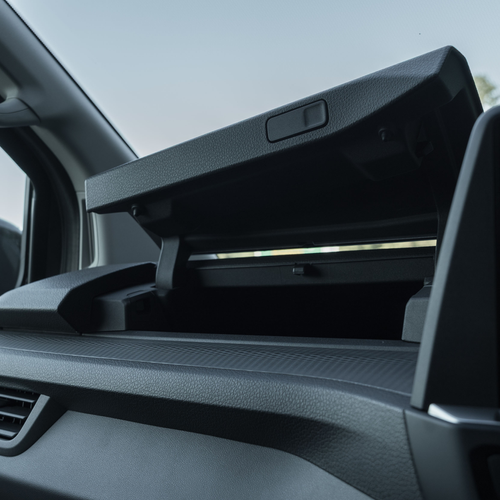 2025 Volkswagen e-Transporter Interior