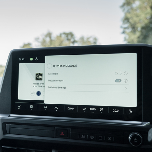 2025 Volkswagen e-Transporter Interior