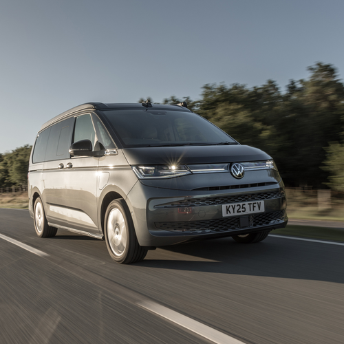 2025 Volkswagen California e-Hybrid Front View