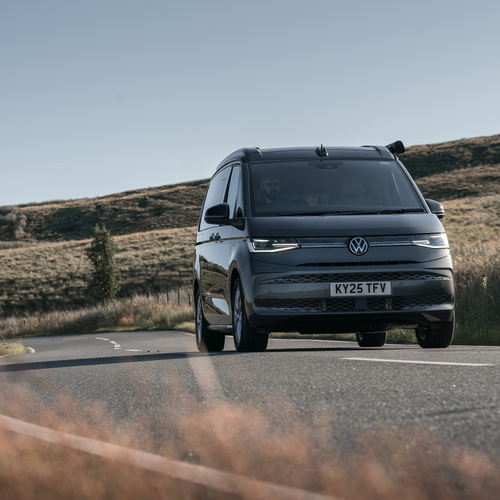 2025 Volkswagen California e-Hybrid Front View