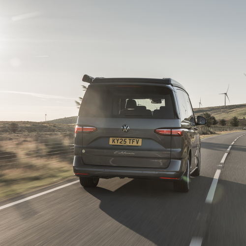 2025 Volkswagen California e-Hybrid Rear View